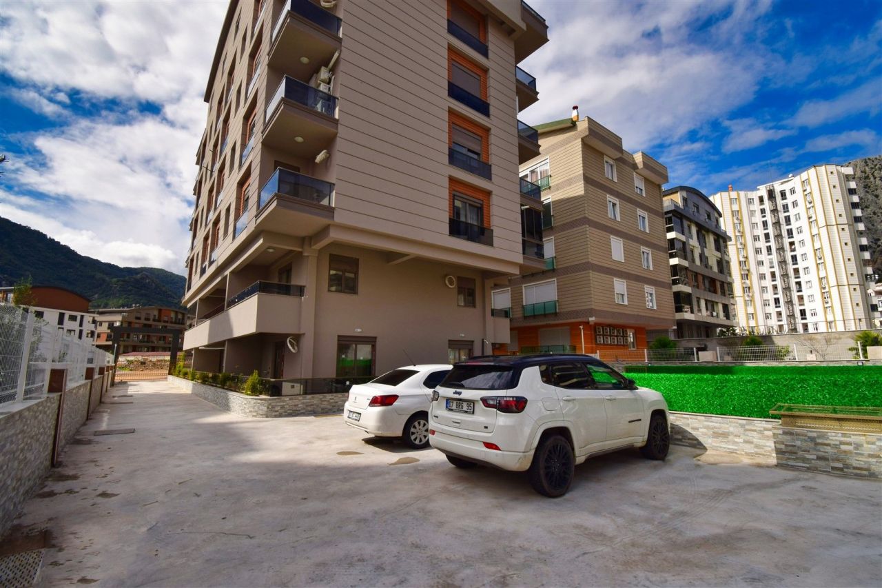 Квартира в Анталии, Турция, 50 м2 фото 2