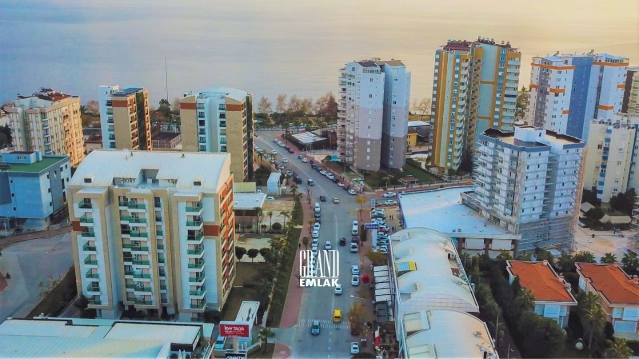 Квартира в Анталии, Турция, 200 м2 фото 2