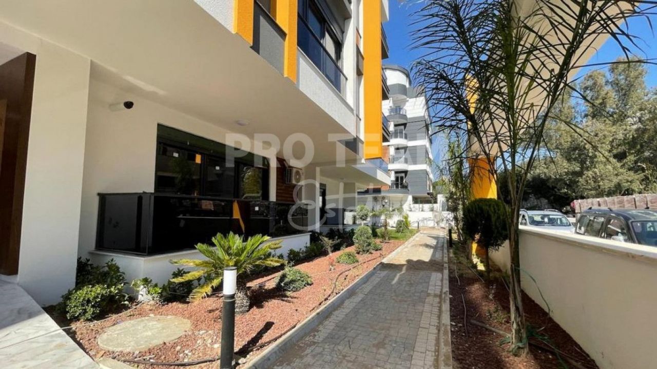Апартаменты в Анталии, Турция, 70 м2 фото 2