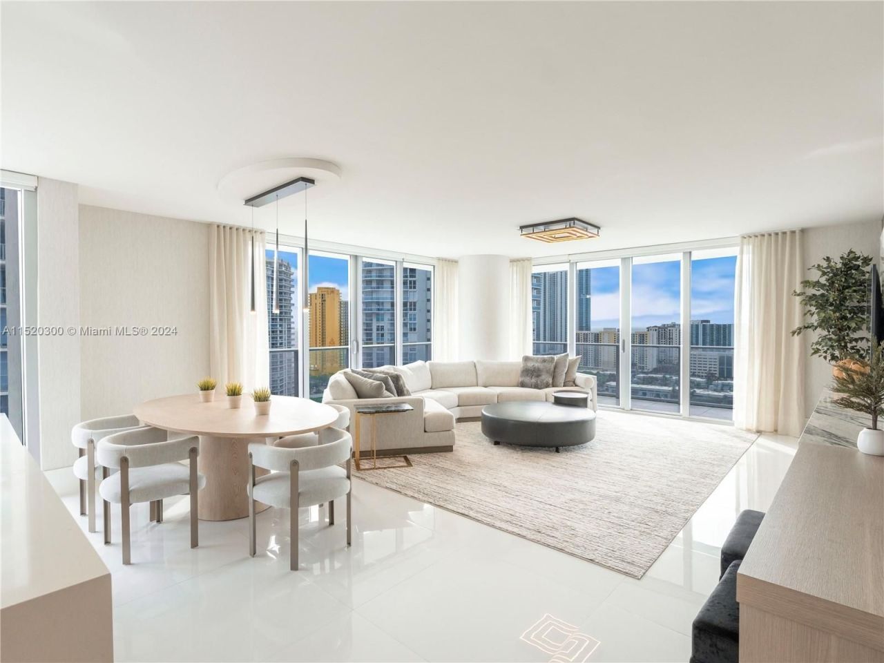 Квартира в Майами, США, 180 м2 фото 2