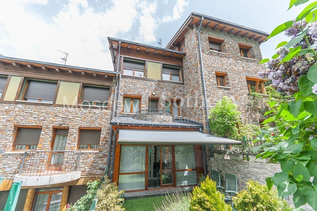 Вилла в Эскальдесе, Андорра, 389 м2 фото 1