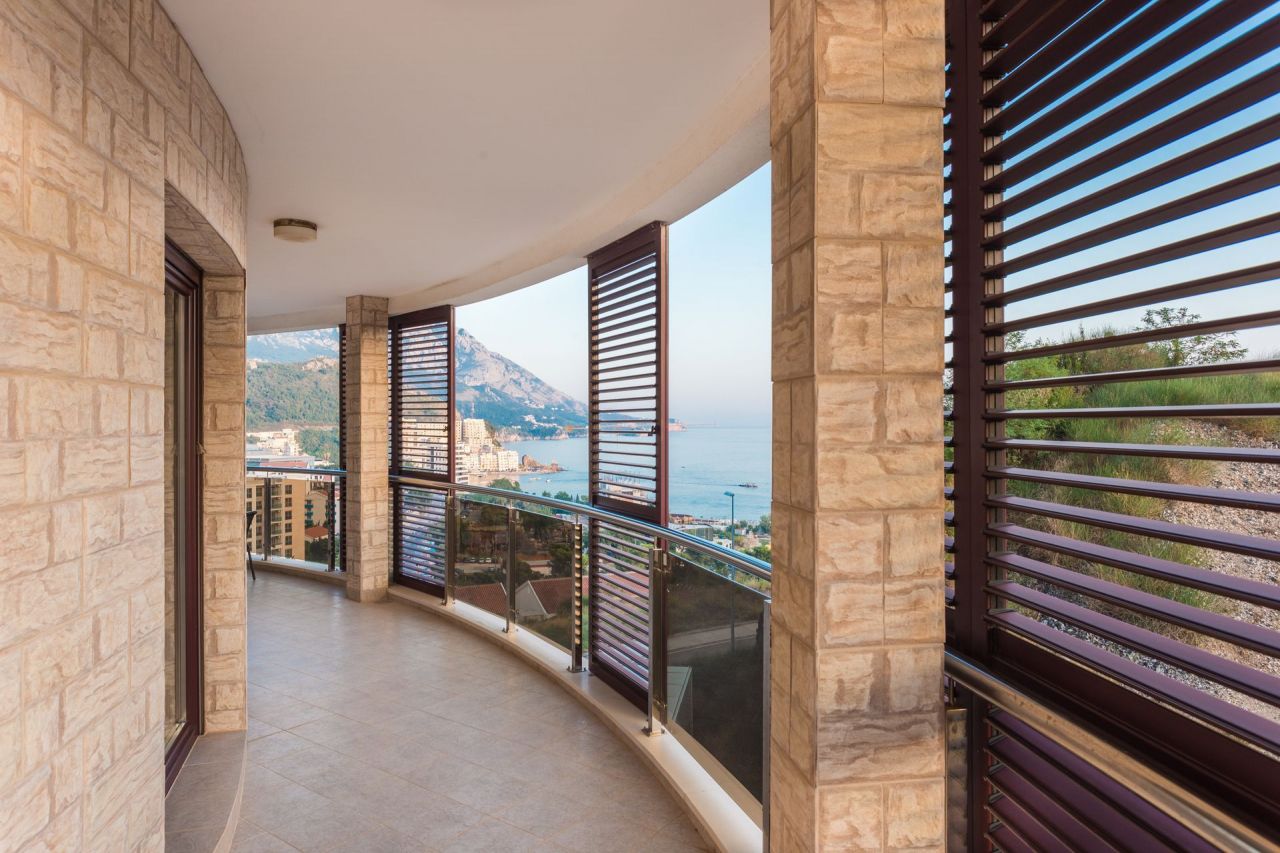 Апартаменты в Будве, Черногория, 130 м2 фото 3