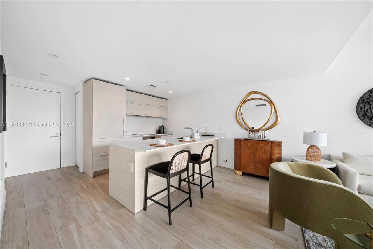 Квартира в Майами, США, 80 м2 фото 5