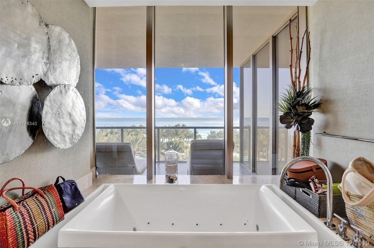 Квартира в Майами, США, 300 м2 фото 2