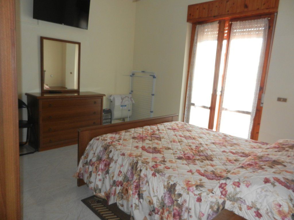 Квартира в Скалее, Италия, 100 м2 фото 3