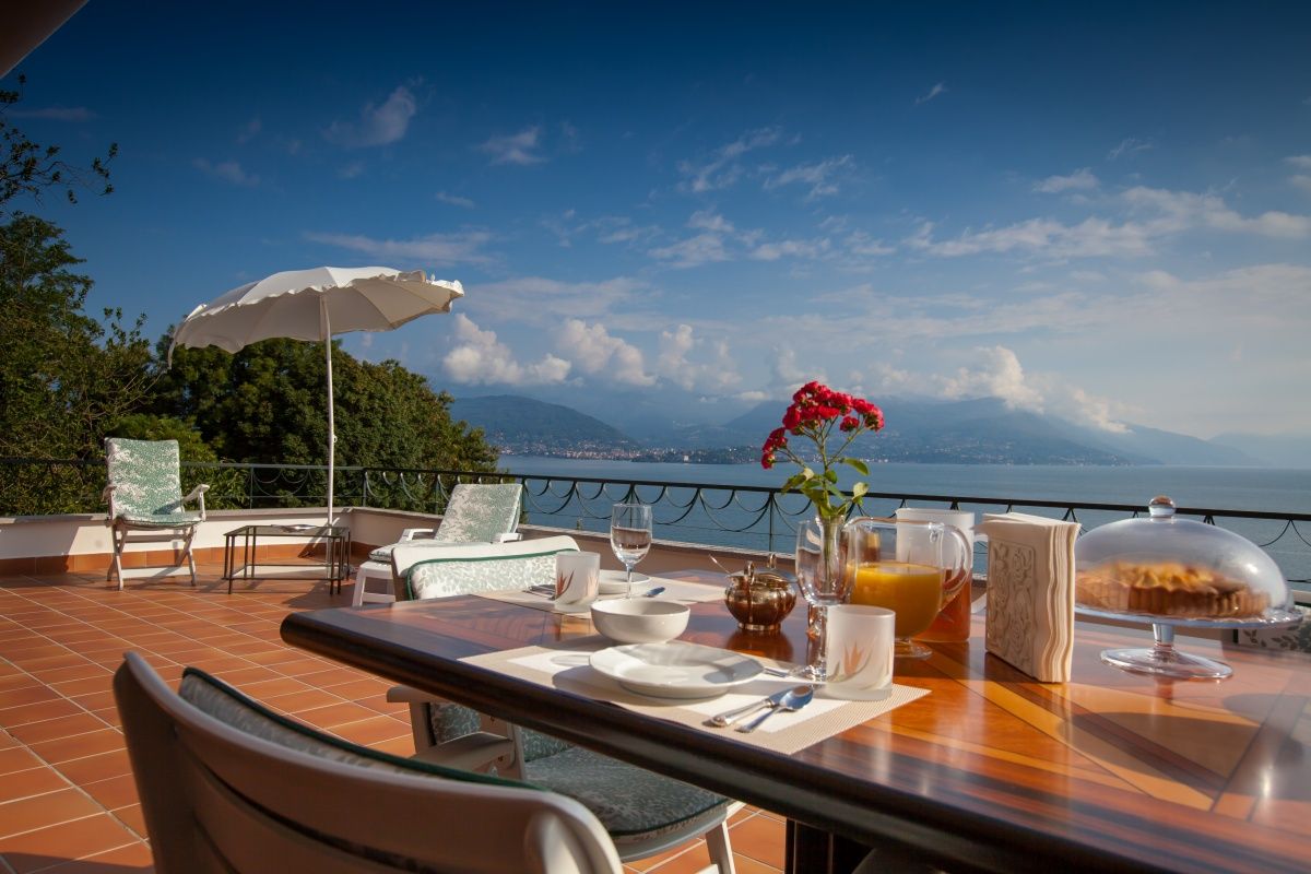 Дом у озера Маджоре, Италия, 380 м2 фото 2