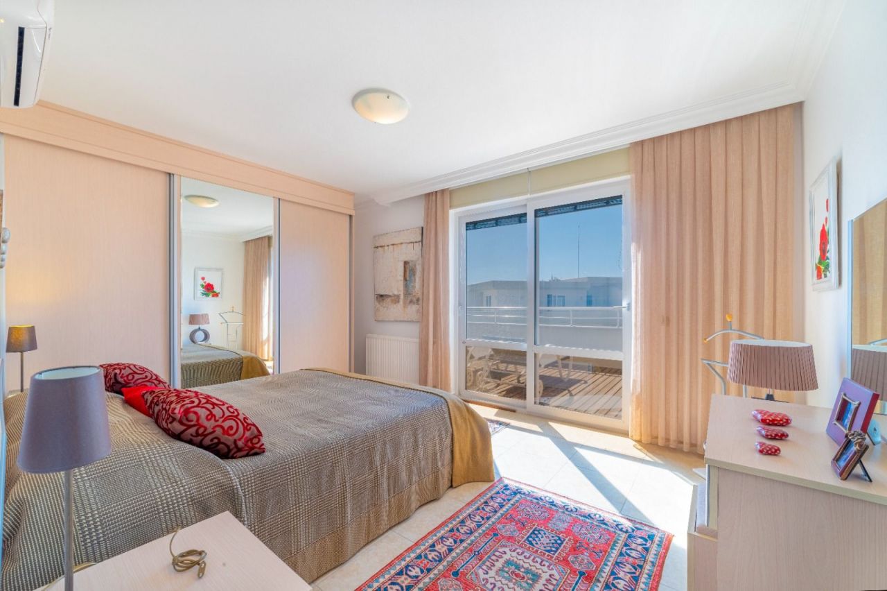 Квартира в Алании, Турция, 275 м2 фото 3