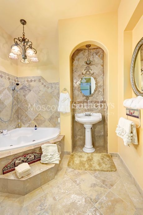 Коттедж в Чикаго, США, 903 м2 фото 4