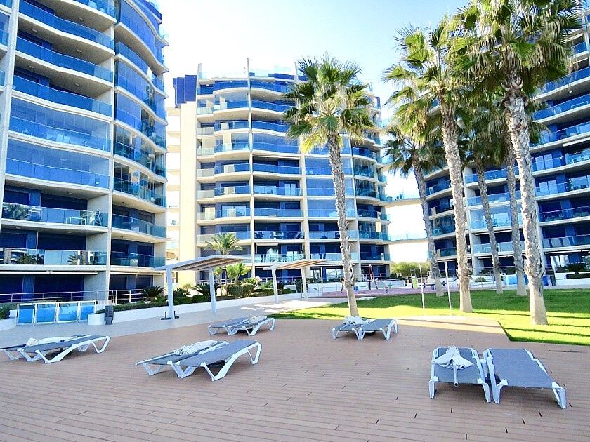 Апартаменты в Ориуэла Коста, Испания, 80 м2 фото 2