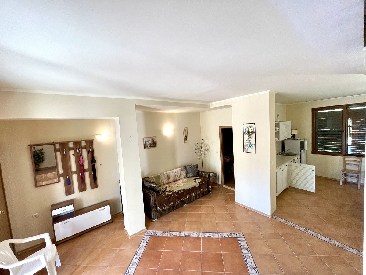 Апартаменты в Елените, Болгария, 108 м2 фото 2