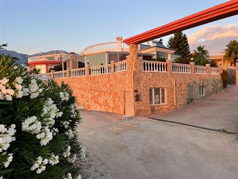 Вилла в Алании, Турция, 180 м2 фото 2