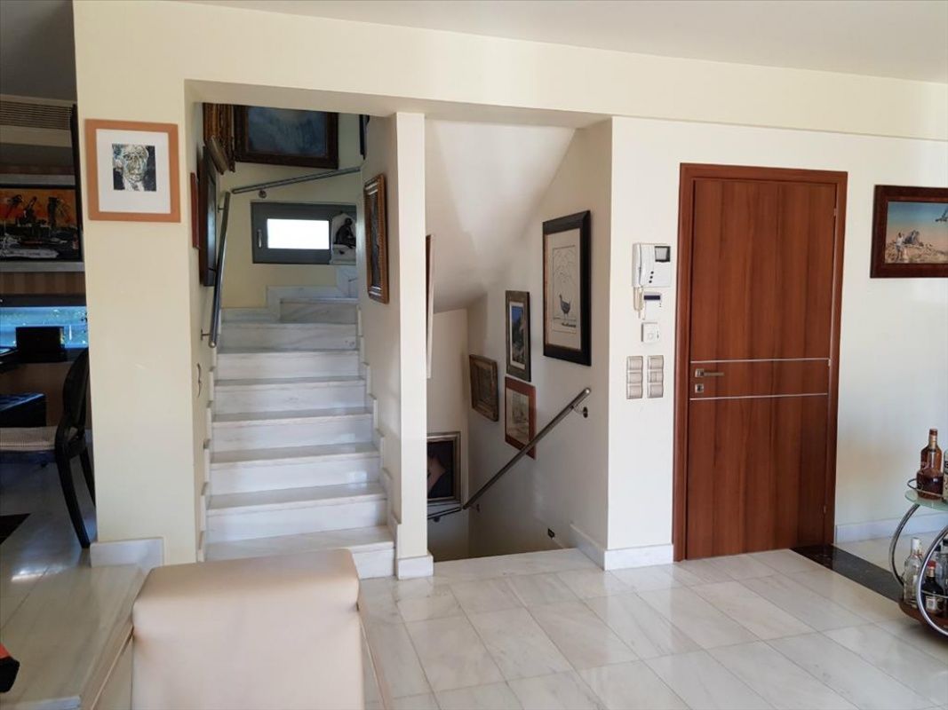 Дом в Афинах, Греция, 360 м2 фото 3