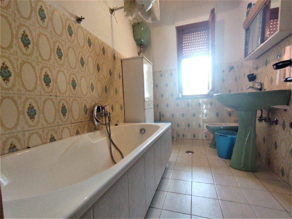 Квартира в Скалее, Италия, 110 м2 фото 4