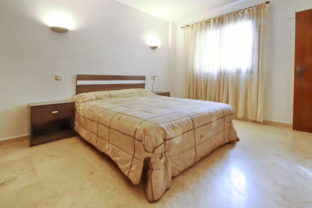 Апартаменты в Пунта Приме, Испания, 80 м2 фото 2