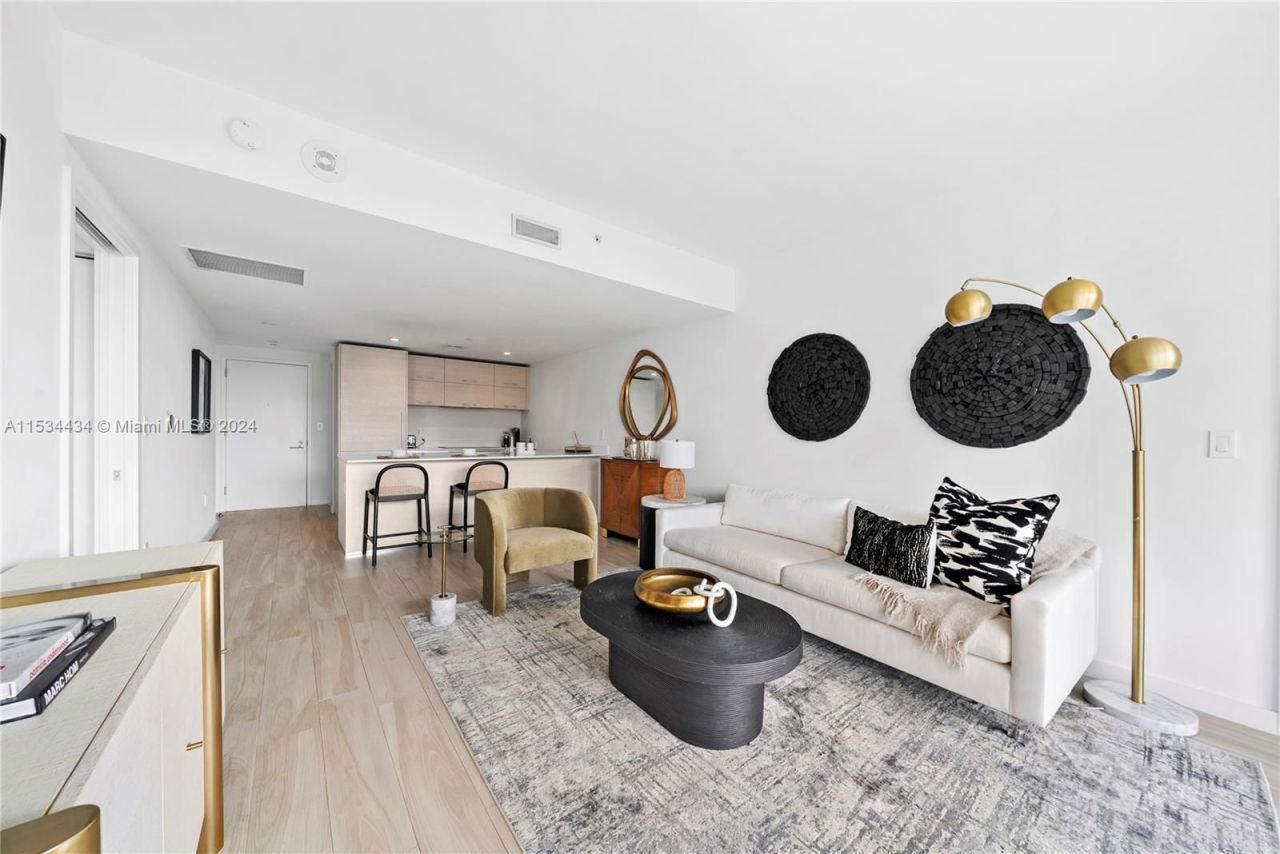 Квартира в Майами, США, 80 м2 фото 3
