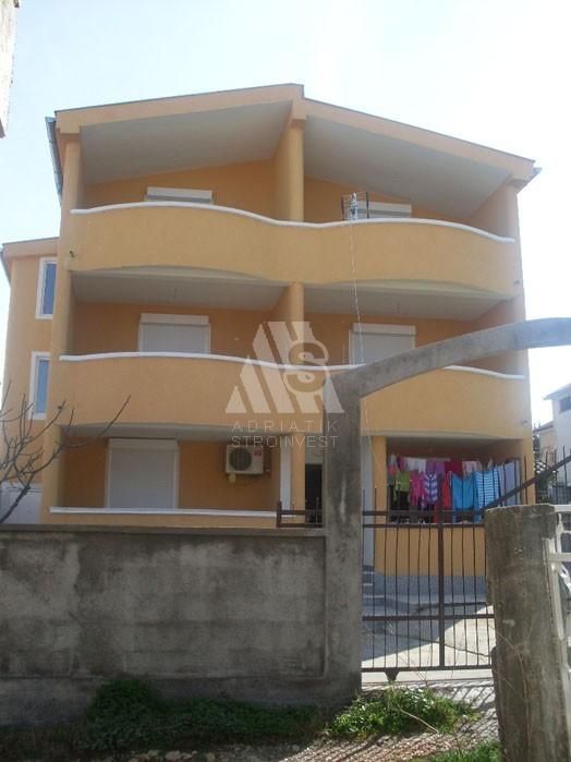 Дом в Добра Воде, Черногория, 350 м2 фото 2