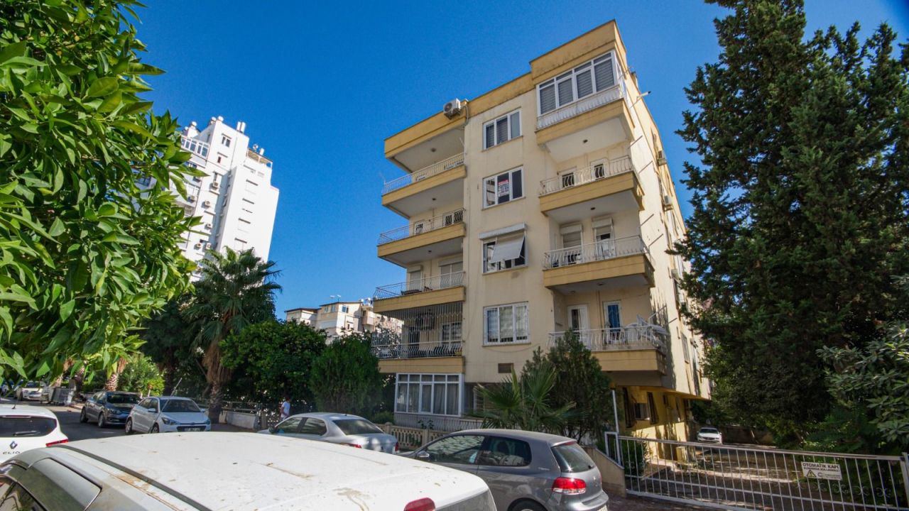 Квартира в Анталии, Турция, 110 м2 фото 2
