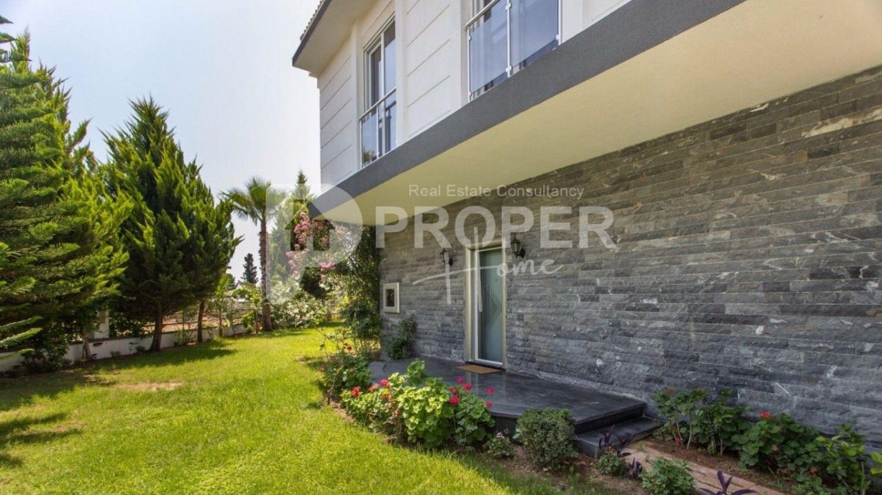 Вилла в Анталии, Турция, 250 м2 фото 2