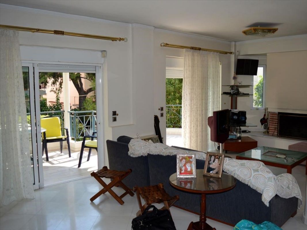 Дом в Афинах, Греция, 360 м2 фото 2