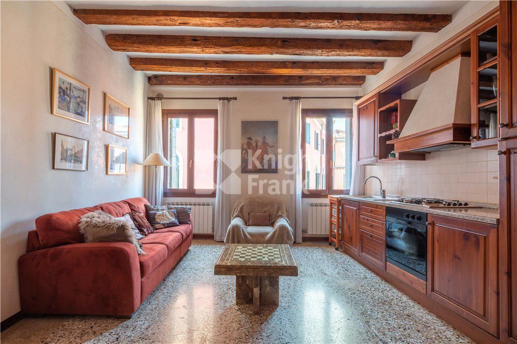 Апартаменты в Венеции, Италия, 60 м2 фото 2