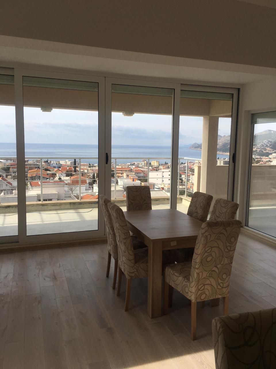 Апартаменты в Добра Воде, Черногория, 78 м2 фото 2