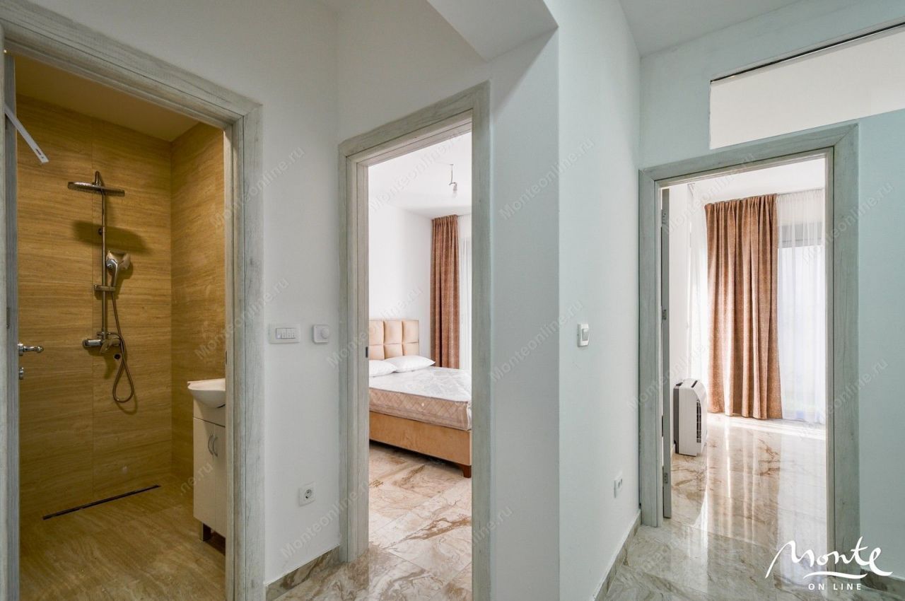 Квартира в Тивате, Черногория, 130 м2 фото 3