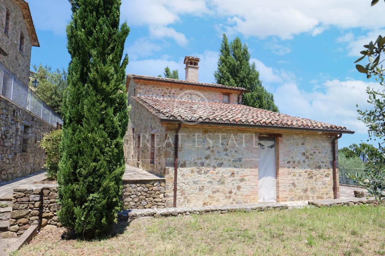Дом в Умбертиде, Италия, 144.4 м2 фото 2