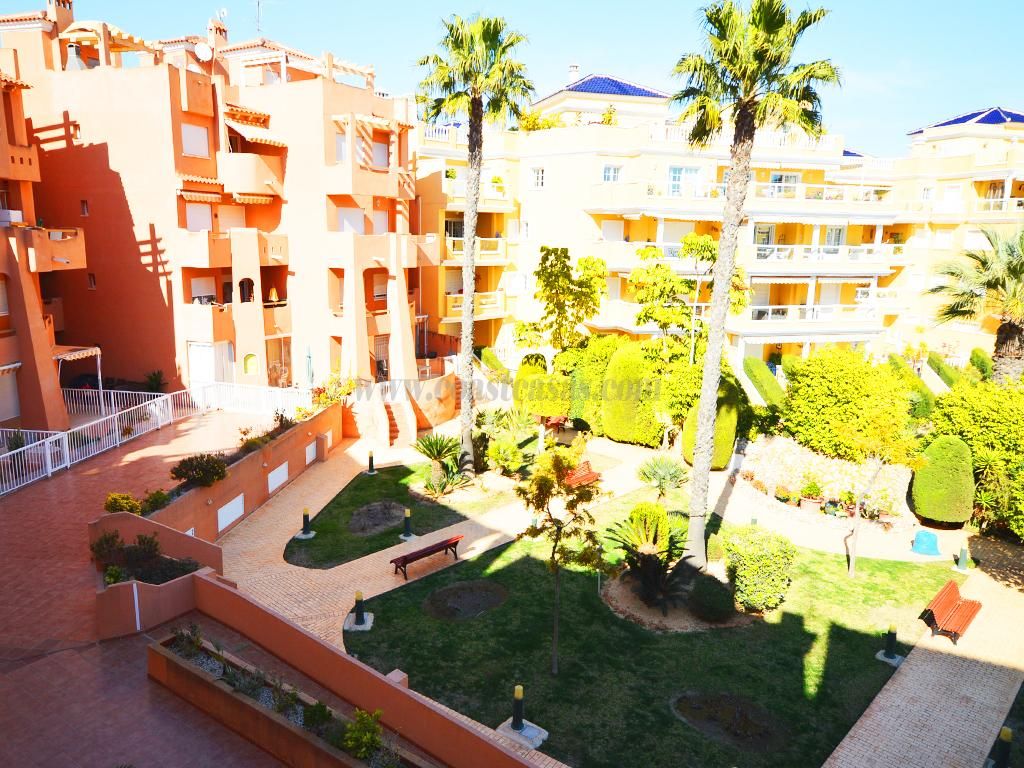 Апартаменты в Ориуэла Коста, Испания, 70 м2 фото 2