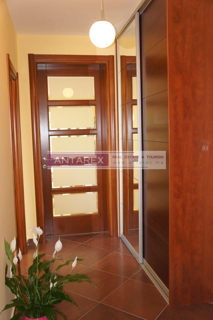 Апартаменты в Бечичи, Черногория, 100 м2 фото 5