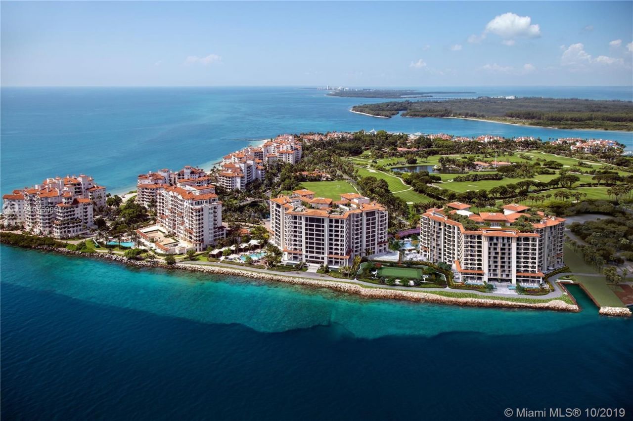 Квартира в Майами, США, 340 м2 фото 2