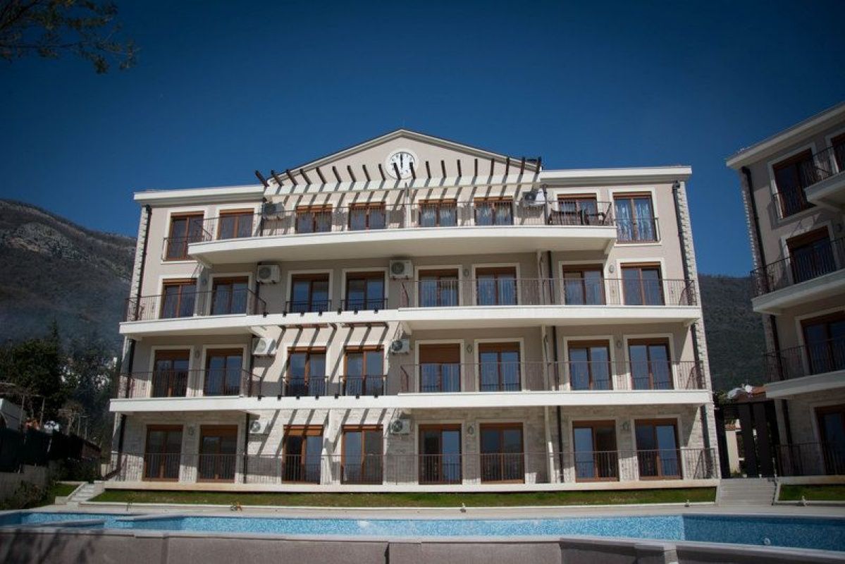 Квартира в Херцег-Нови, Черногория, 88 м2 фото 3