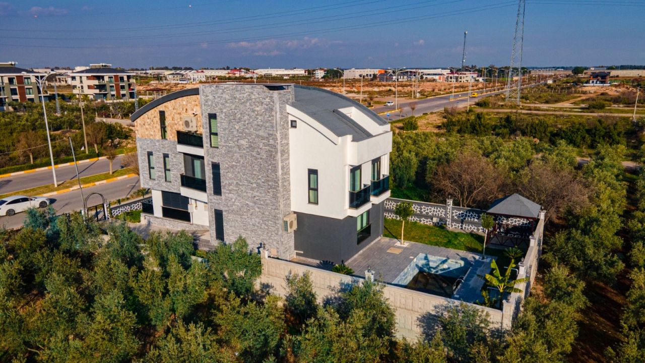 Вилла в Анталии, Турция, 240 м2 фото 2