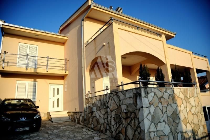 Дом в Утехе, Черногория, 350 м2 фото 3