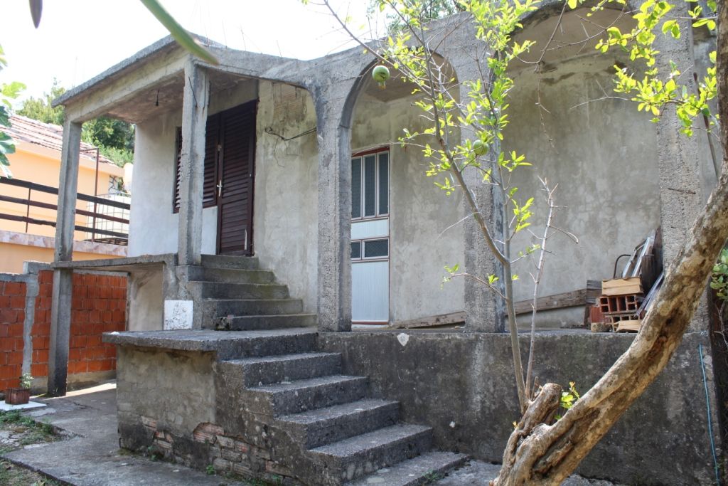 Дом в Баре, Черногория, 40 м2 фото 3