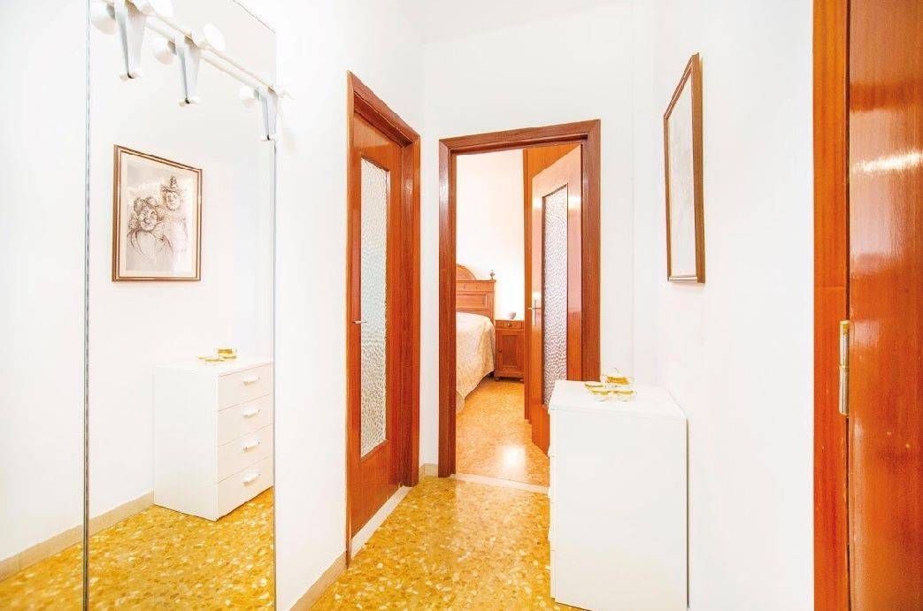 Квартира в Сан-Ремо, Италия, 65 м2 фото 2