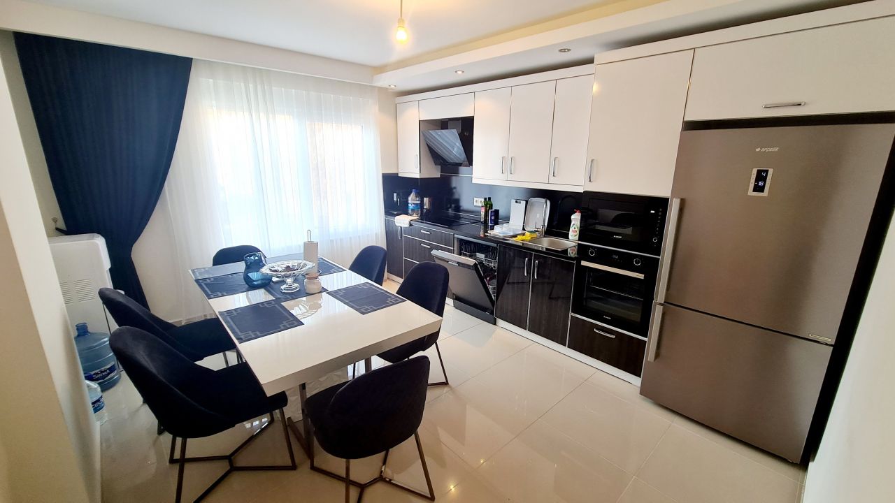 Квартира в Алании, Турция, 200 м2 фото 2
