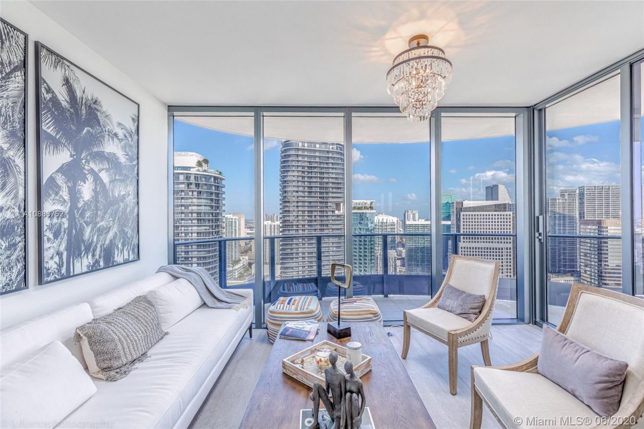 Апартаменты в Майами, США, 120 м2 фото 2