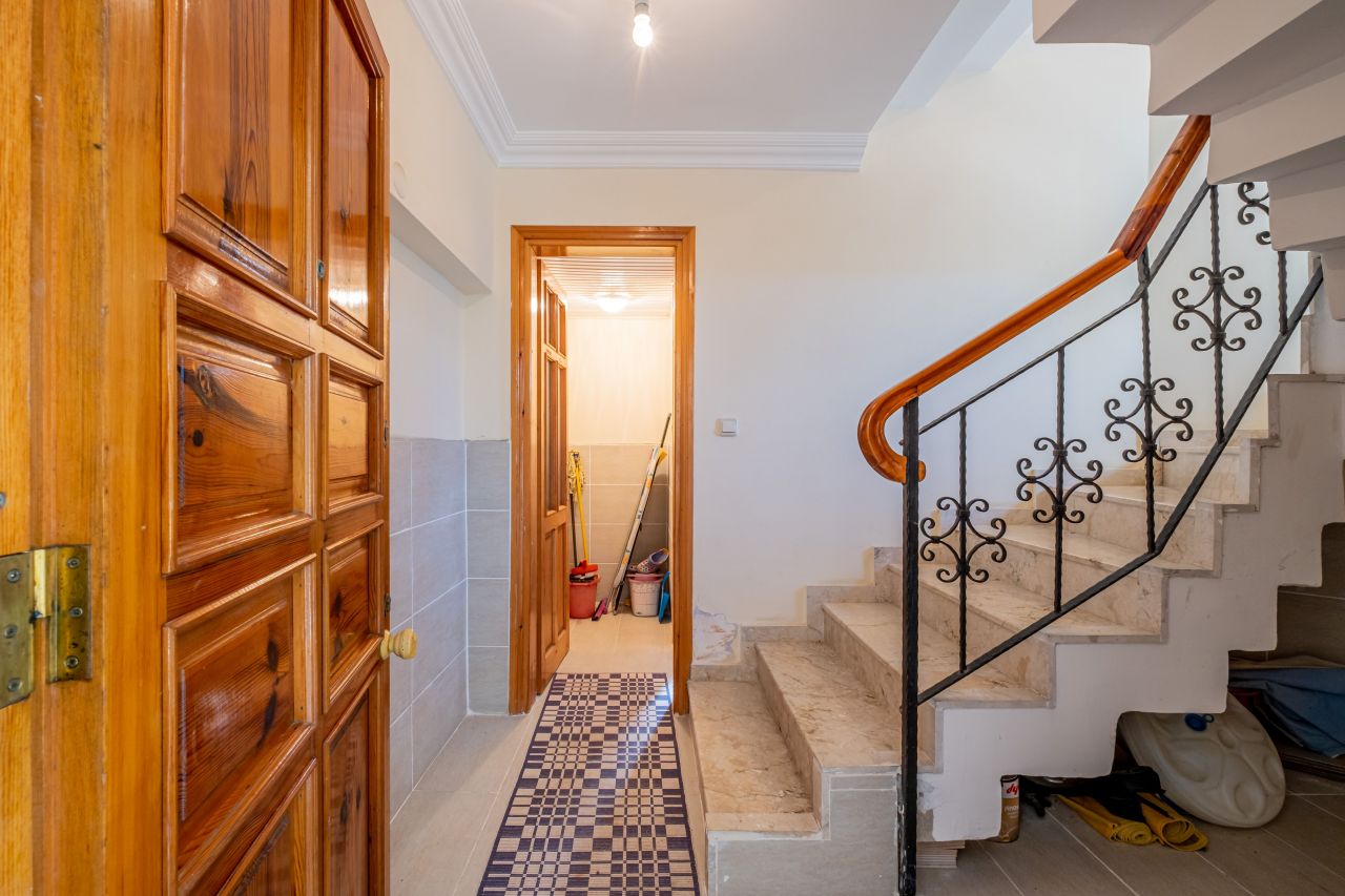Квартира в Алании, Турция, 240 м2 фото 3