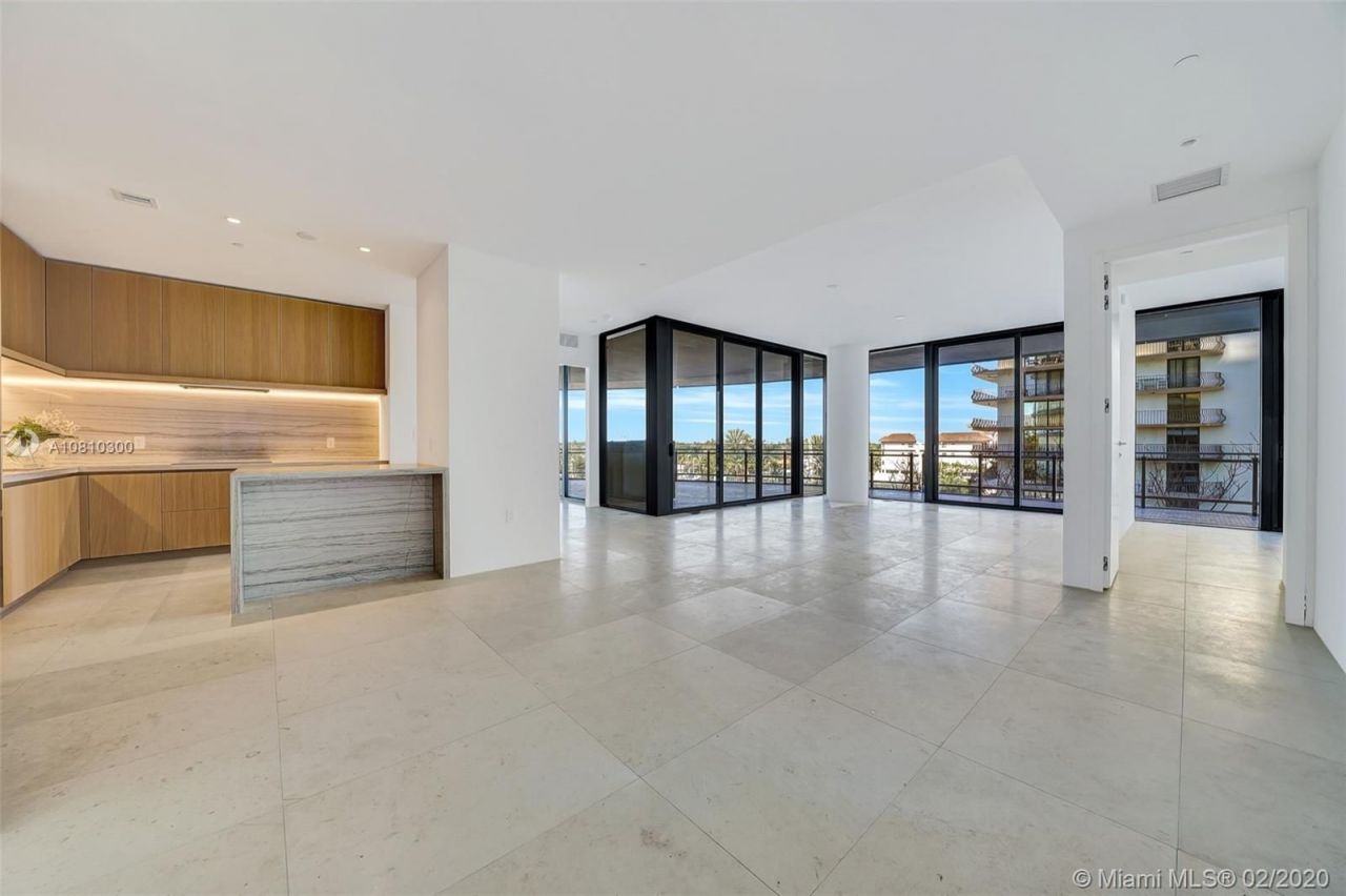 Квартира в Майами, США, 150 м2 фото 3