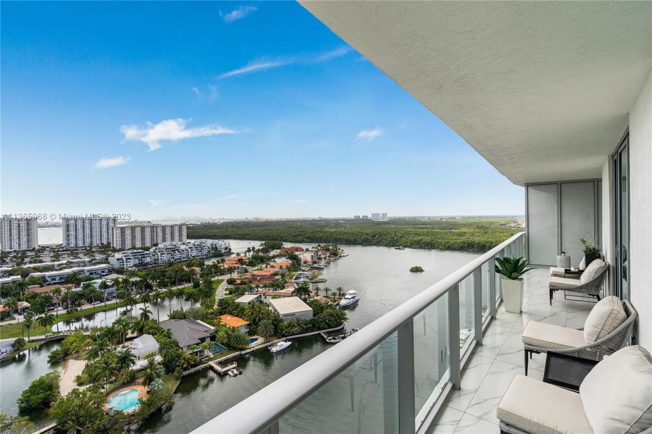 Квартира в Майами, США, 140 м2 фото 3