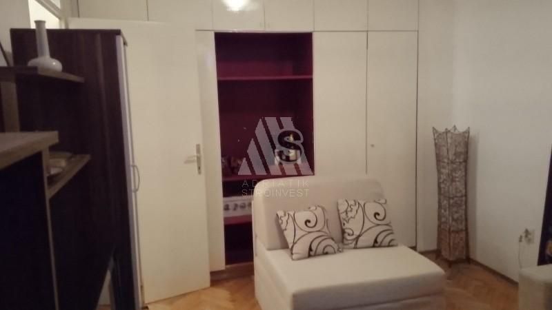 Квартира в Херцег-Нови, Черногория, 30 м2 фото 5