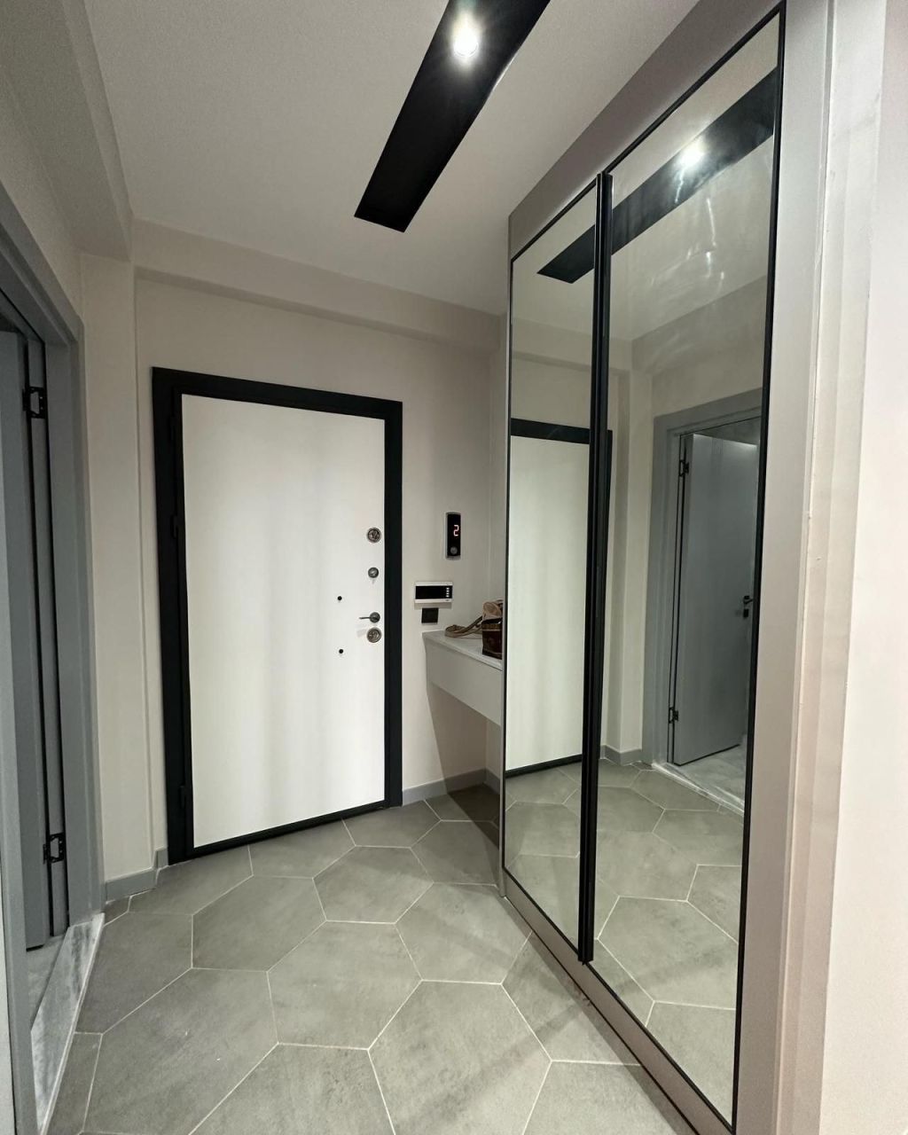 Квартира в Мерсине, Турция, 110 м2 фото 2