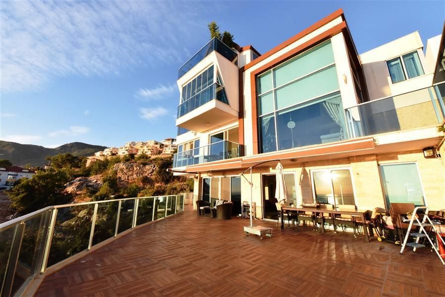 Вилла в Алании, Турция, 250 м2 фото 2