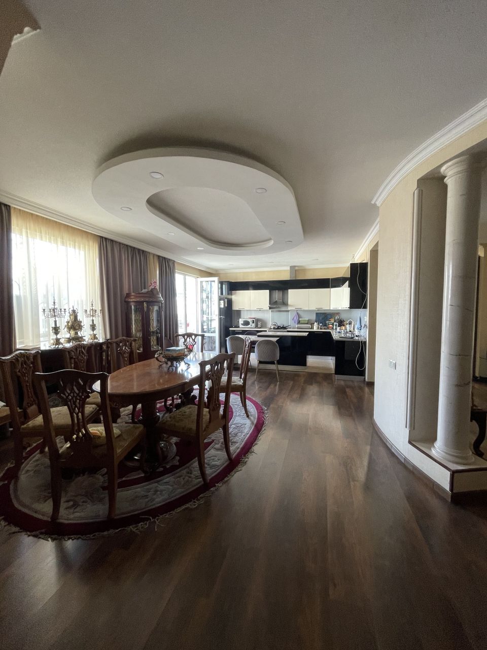 Квартира в Тбилиси, Грузия, 130 м2 фото 3