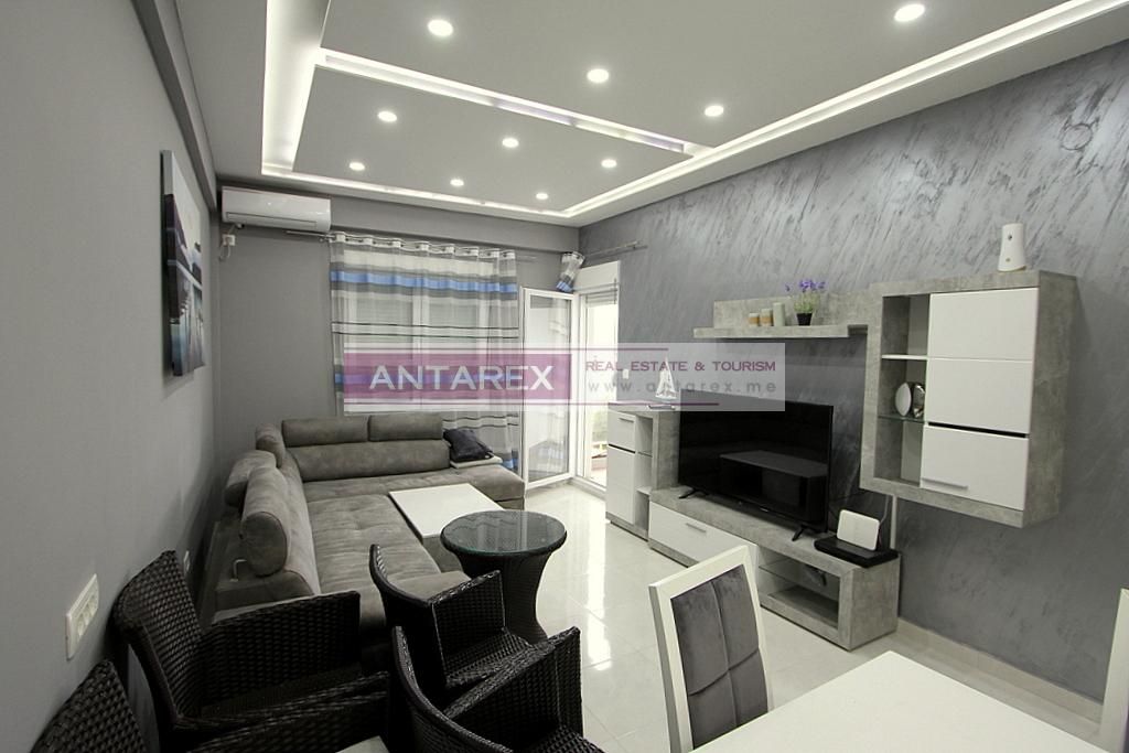 Апартаменты в Биеле, Черногория, 49 м2 фото 3