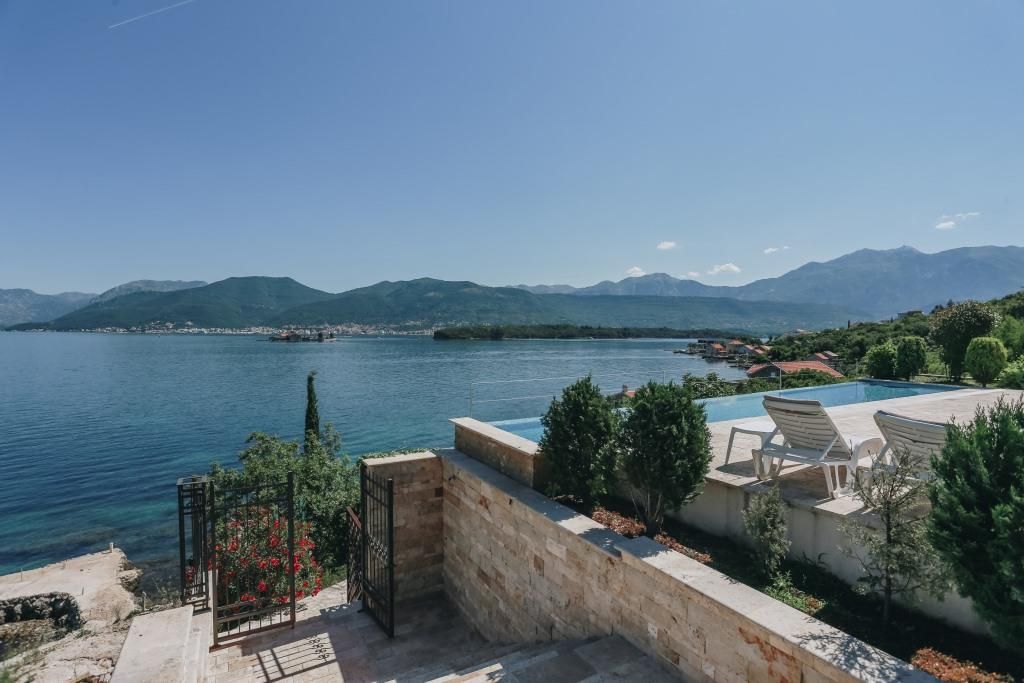 Вилла в Тивате, Черногория, 517 м2 фото 3