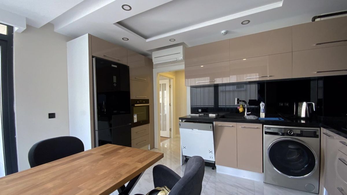 Квартира в Стамбуле, Турция, 110 м2 фото 5