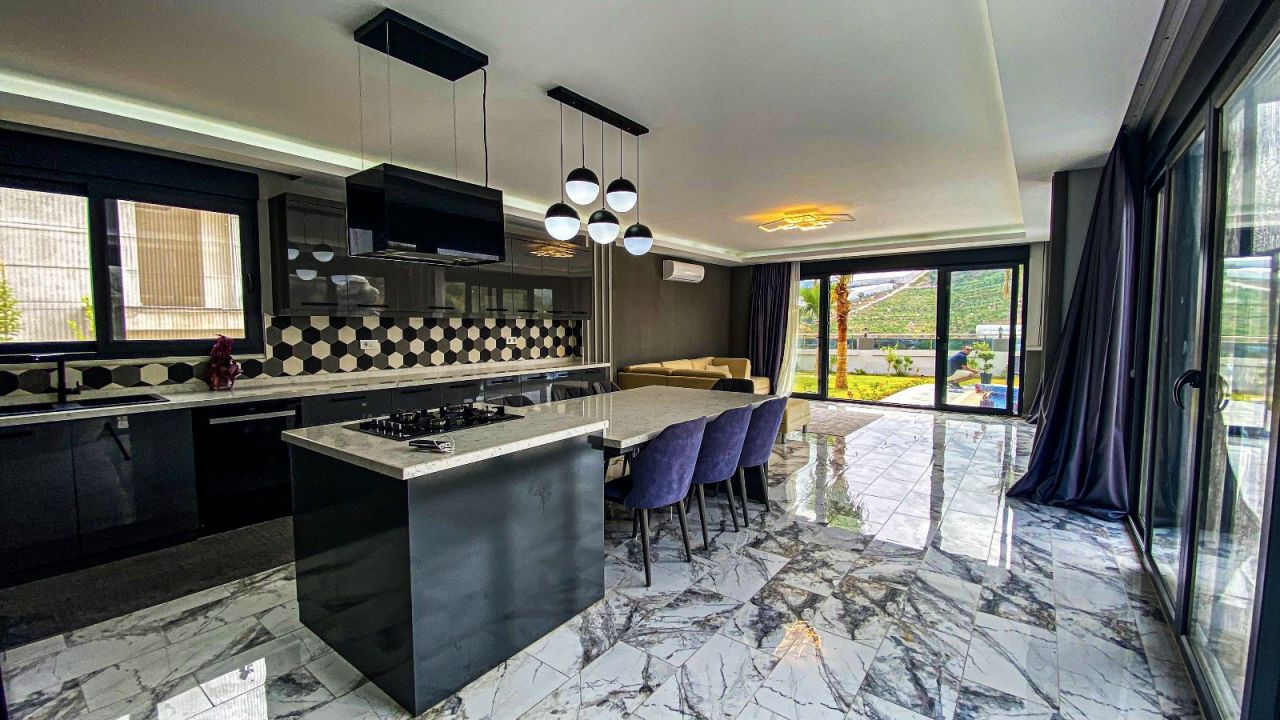 Вилла в Алании, Турция, 250 м2 фото 4
