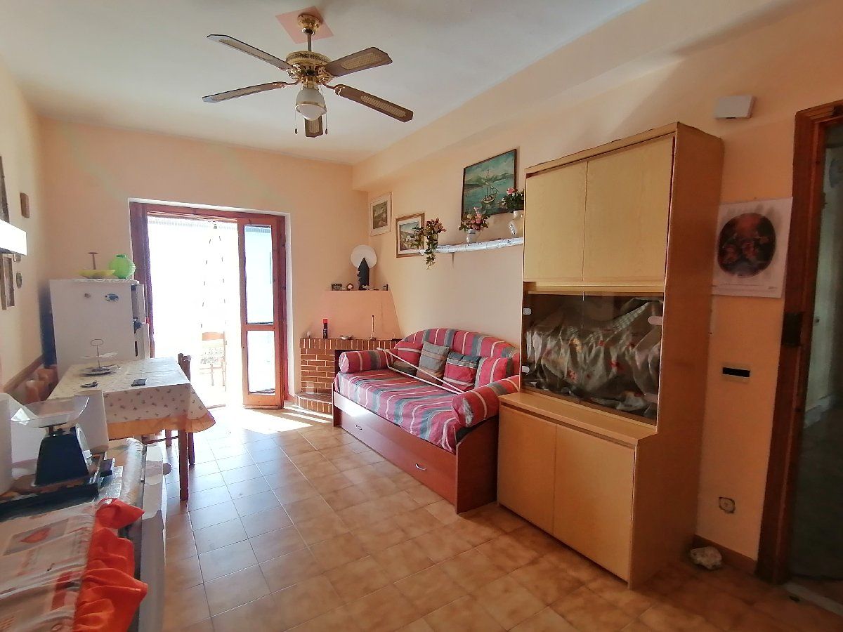 Квартира в Скалее, Италия, 60 м2 фото 3