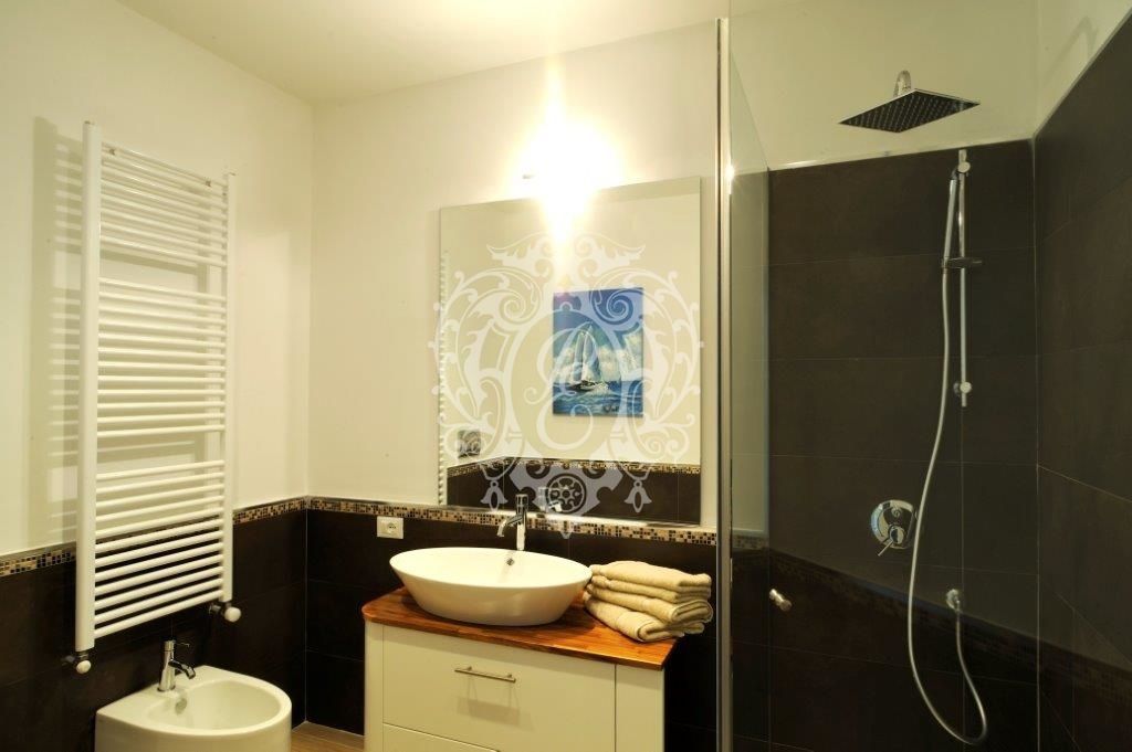 Апартаменты в Алассио, Италия, 90 м2 фото 2
